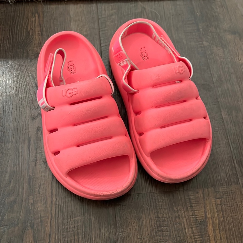 COPY - Ugg yeah slide